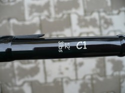 Detail na praktický klip na vlasec