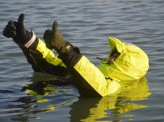 Recenze: Plovoucí kombinéza Mullion X5000