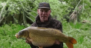 Video: Velké kaprařské dobrodružství na veřejných francouzských vodách
