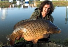 Mark Dörner: Kaprařina na kanálu (video)