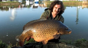 Mark Dörner: Kaprařina na kanálu (video)